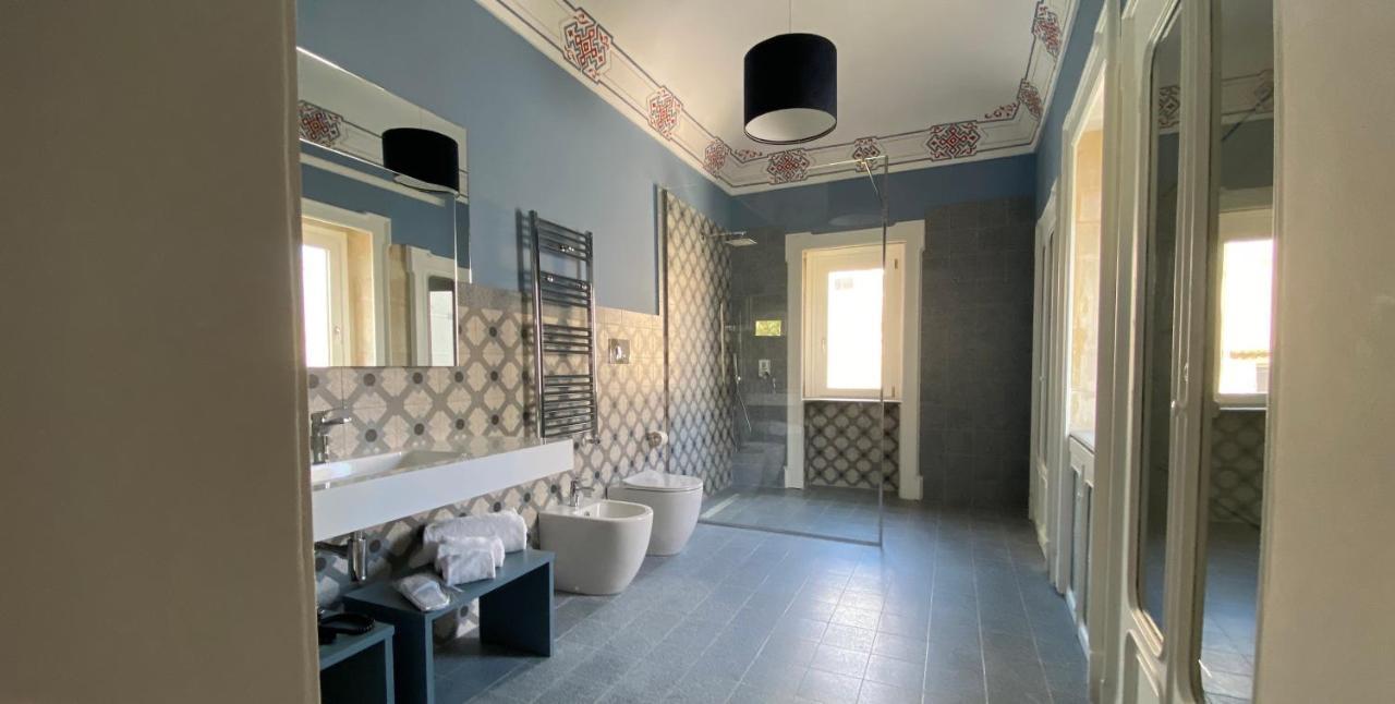 Lanterne Magiche Ortigia Suites Syracuse ภายนอก รูปภาพ